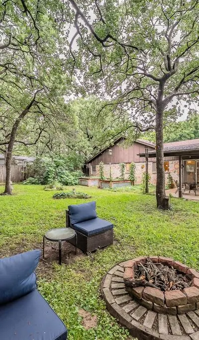 608 Sandlin Drive, Bedford TX 76021 - Photo 4