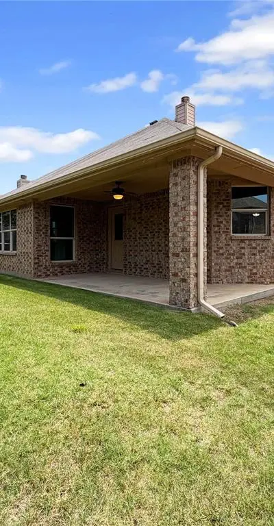 10036 Red Bluff Lane, Fort Worth TX 76177 - Photo 5