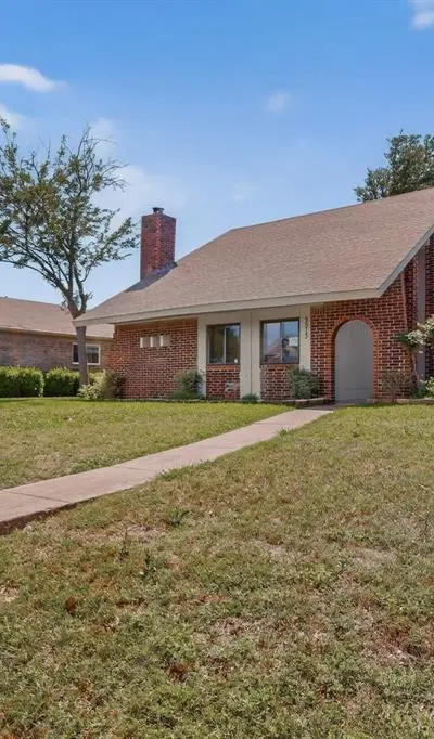 5513 Galaxie Road, Garland TX 75044 - Photo 2