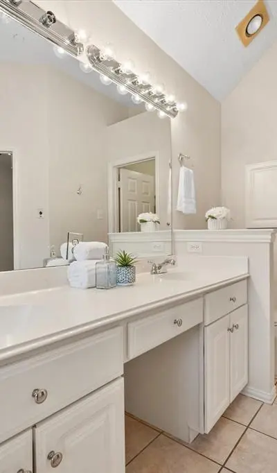 14593 Princeton Court, Addison TX 75001