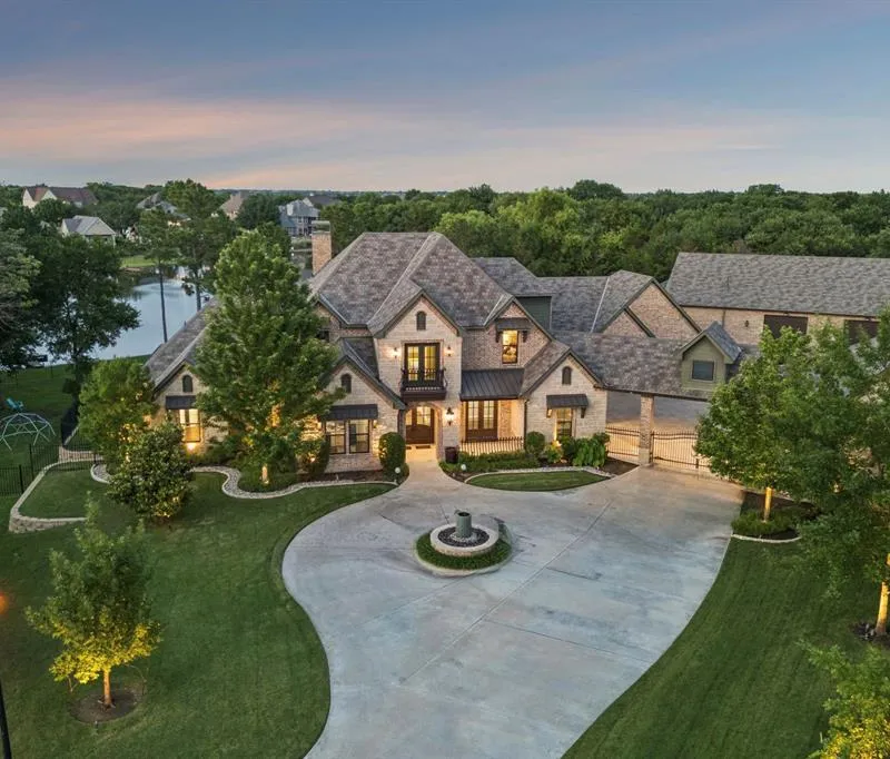 517 Pine Island Circle, Heath TX 75032