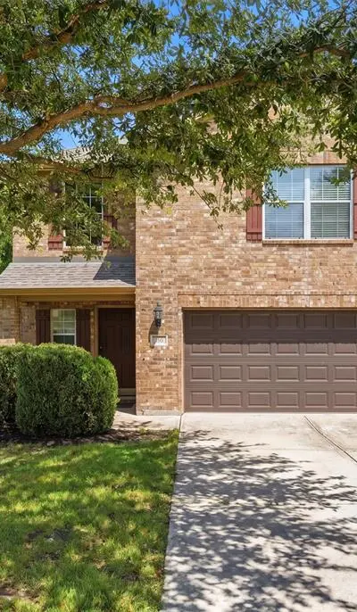161 Dodge City Trail, Newark TX 76071