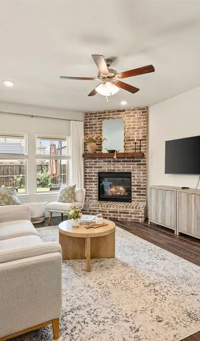 11809 Toppell Trail, Fort Worth TX 76052 - Photo 3