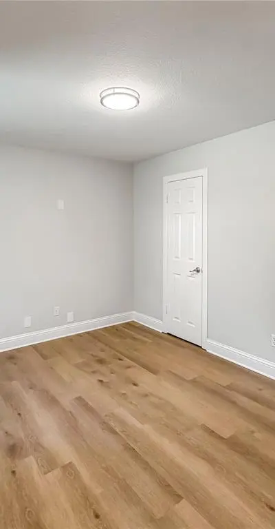 100 W Pleasantview Drive, Hurst TX 76054 - Photo 4
