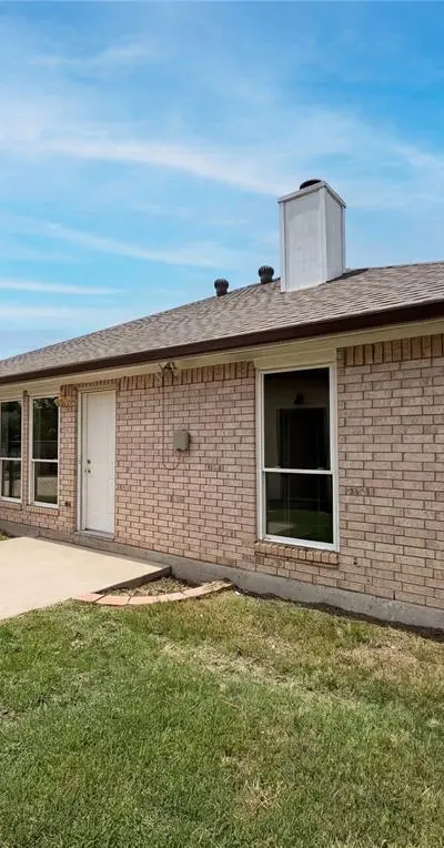 4700 Maryannes Meadow Drive, Fort Worth TX 76135 - Photo 5