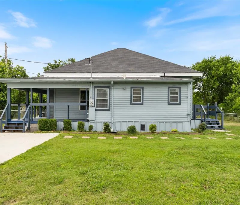 4305 Templeton Street, Greenville TX 75401