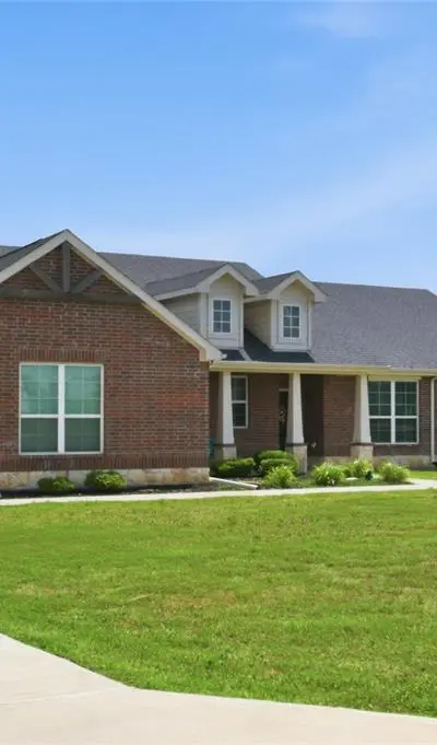 6343 Rustic Edge Street, Godley TX 76044 - Photo 2