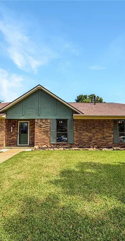1857 El Paso Street, Lewisville TX 75077
