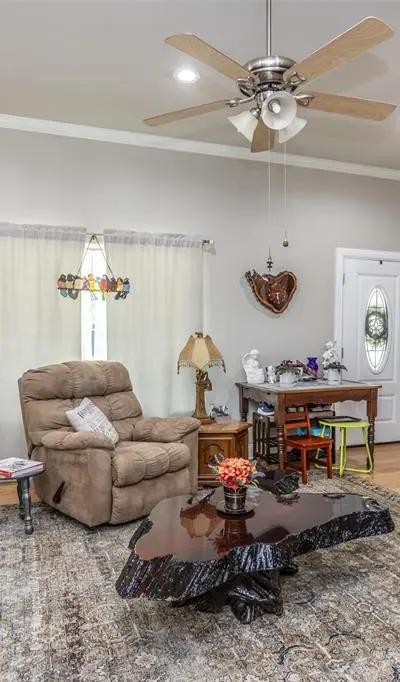 410 3rd Street, Whitesboro TX 76273 - Photo 5