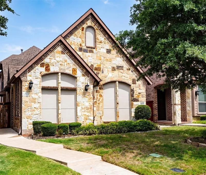 2459 Embleton Drive, Lewisville TX 75067