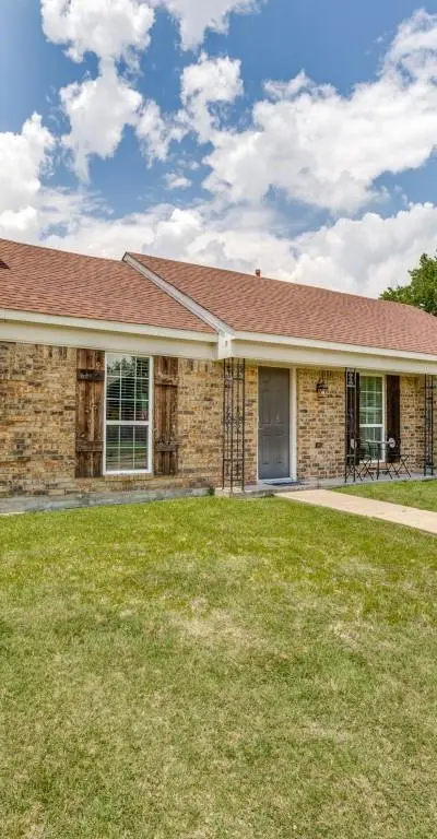 2705 Naples Drive, Garland TX 75040 - Photo 2