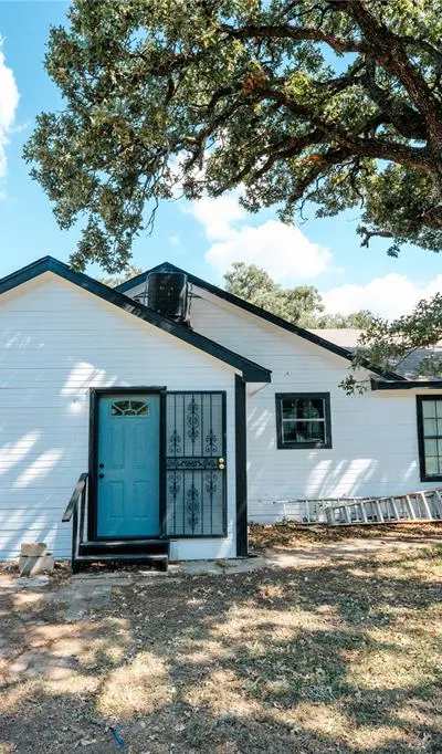 4514 Erath Street, Fort Worth TX 76119