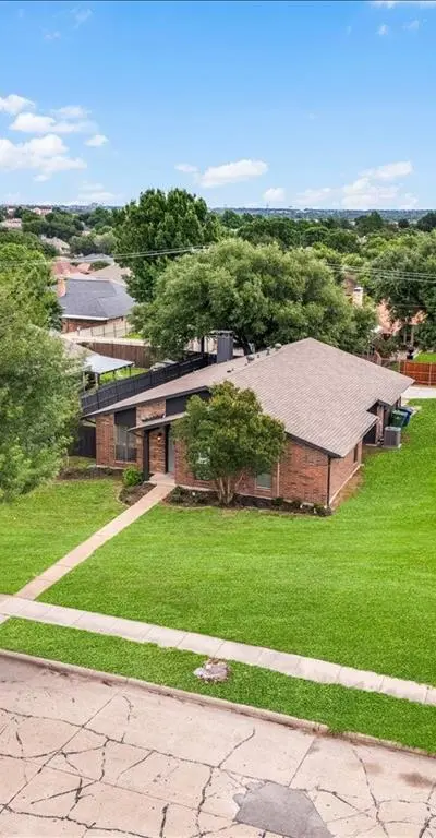 3120 Mayfair Drive, Carrollton TX 75007 - Photo 4