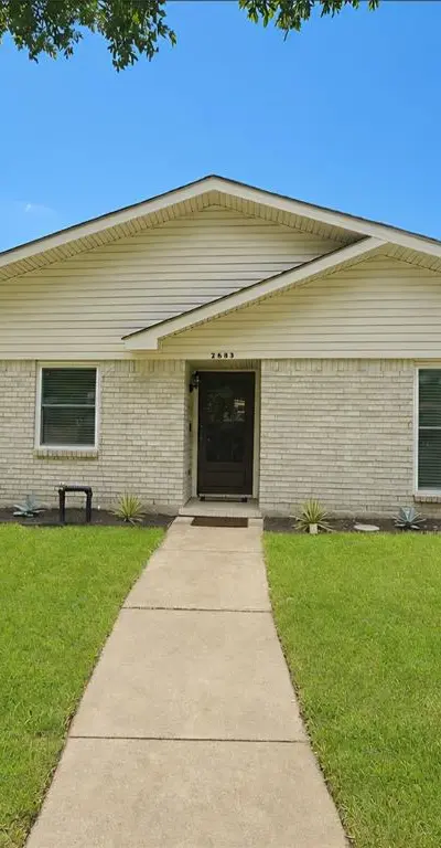 2633 Dove Meadow Drive, Garland TX 75043