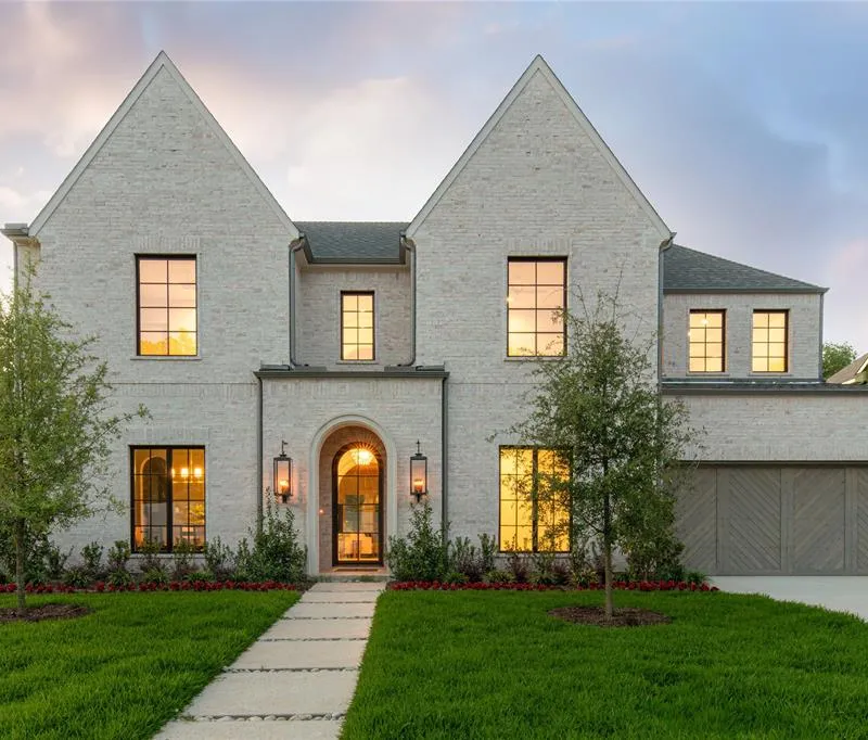 3957 Gaspar Drive, Dallas TX 75220
