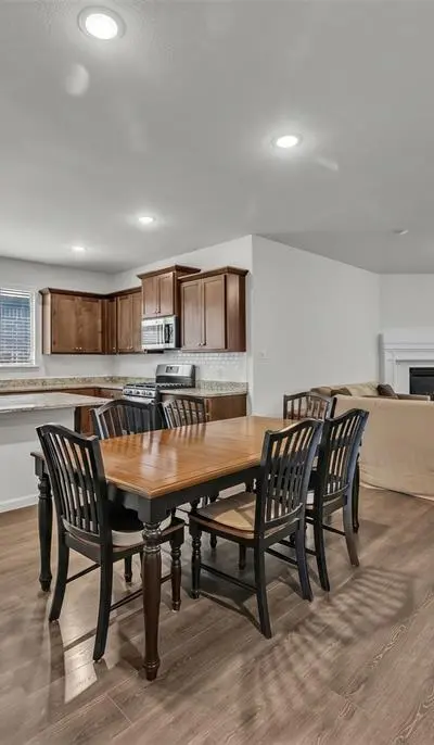 639 Congressional Avenue, Red Oak TX 75154 - Photo 4