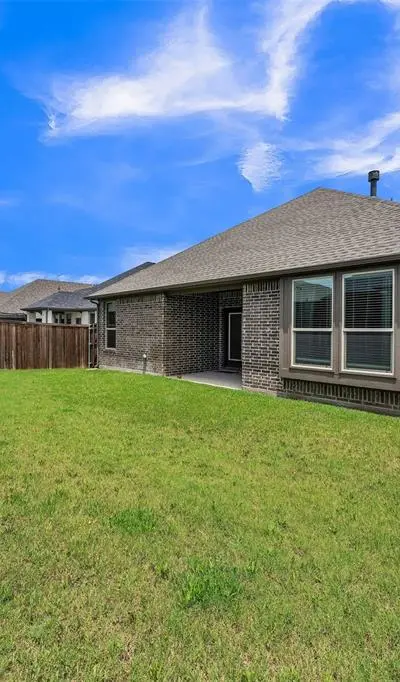 639 Congressional Avenue, Red Oak TX 75154 - Photo 5