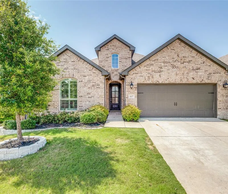 1637 Snowdrop Drive, Celina TX 75078