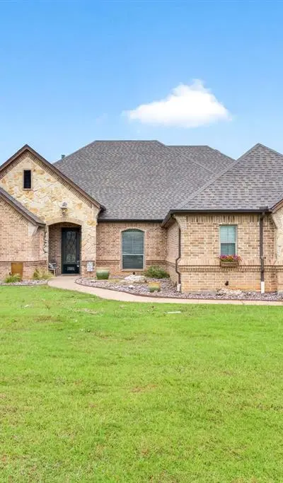 7233 Granville Drive, Mansfield TX 76063 - Photo 3
