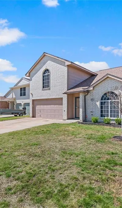 8713 Granite Path, Fort Worth TX 76244 - Photo 3