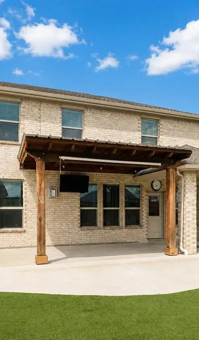 10201 Claire Creek Road, Fort Worth TX 76126 - Photo 2