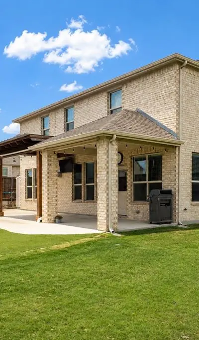 10201 Claire Creek Road, Fort Worth TX 76126 - Photo 3
