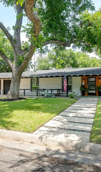 4224 Lanark Avenue, Fort Worth TX 76109 - Photo 3