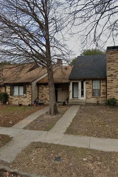 1811 Abshire Lane, Dallas TX 75228