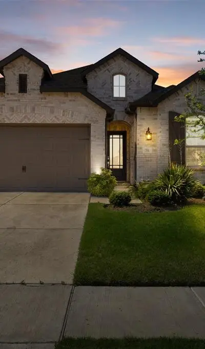 1916 Pelham Drive, Aubrey TX 76227 - Photo 4
