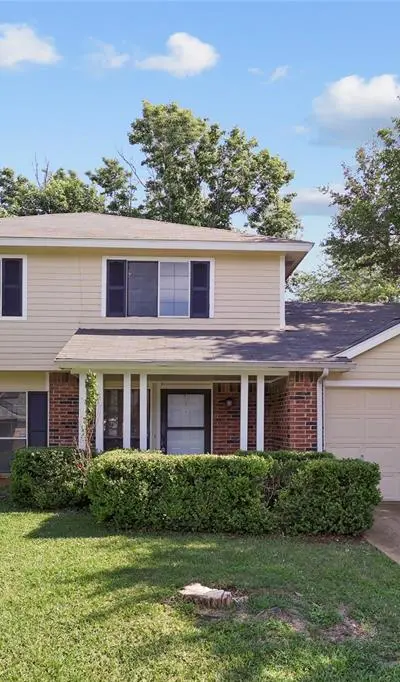 6706 Greenspring Drive, Arlington TX 76016