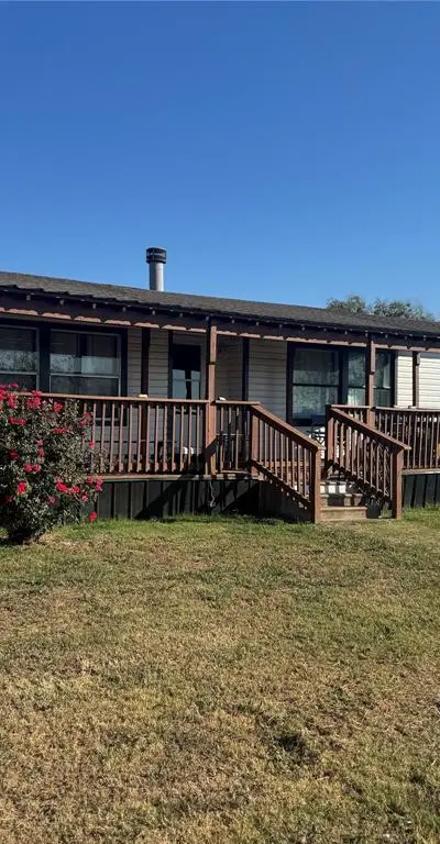 320 Vz County Road 3814, Wills Point TX 75169
