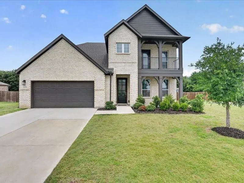 1624 Pavin Lane, Fort Worth TX 76052