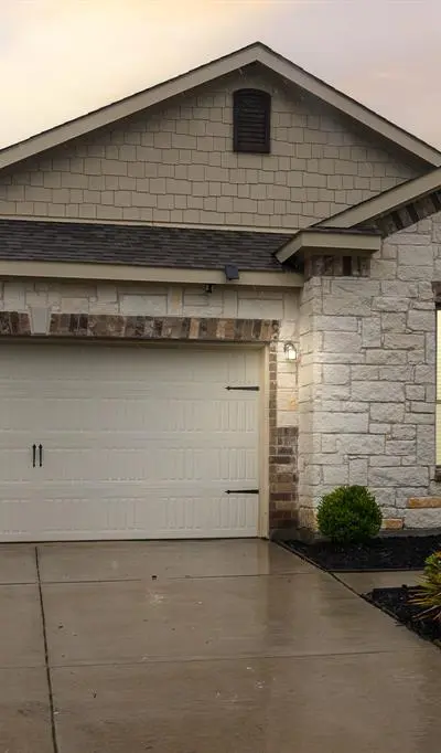 2520 Walker Avenue, Aubrey TX 76227 - Photo 2