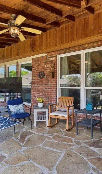 8410 Lexington Court, Rowlett TX 75089 - Photo 2