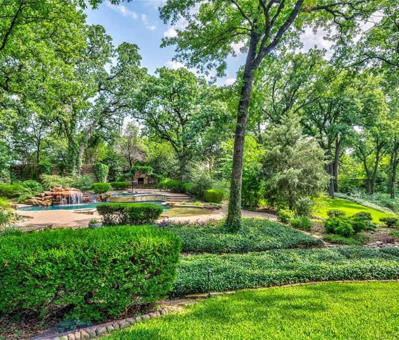 3905 Rothschild Drive, Flower Mound TX 75022