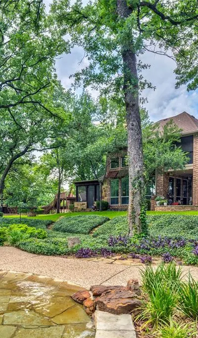3905 Rothschild Drive, Flower Mound TX 75022 - Photo 4