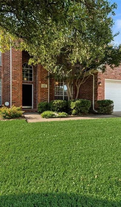 5325 Mt Mckinley Road, Fort Worth TX 76137 - Photo 2