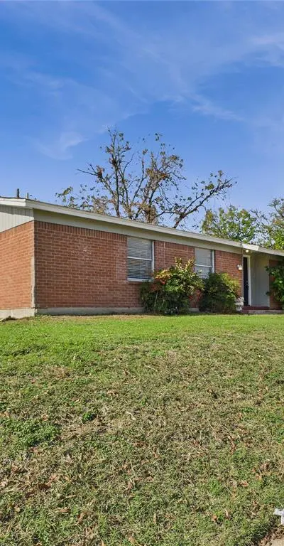 2712 Evans Avenue, Fort Worth TX 76104 - Photo 5