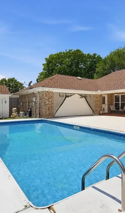2008 Iron Horse Court, Arlington TX 76017 - Photo 2