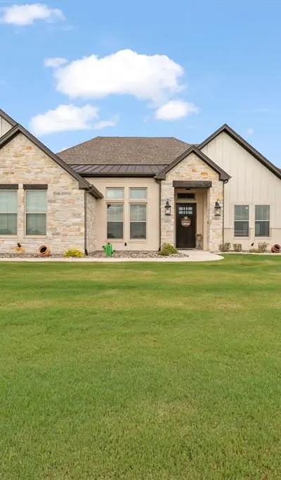 6065 Bella Terra Lane, Godley TX 76044