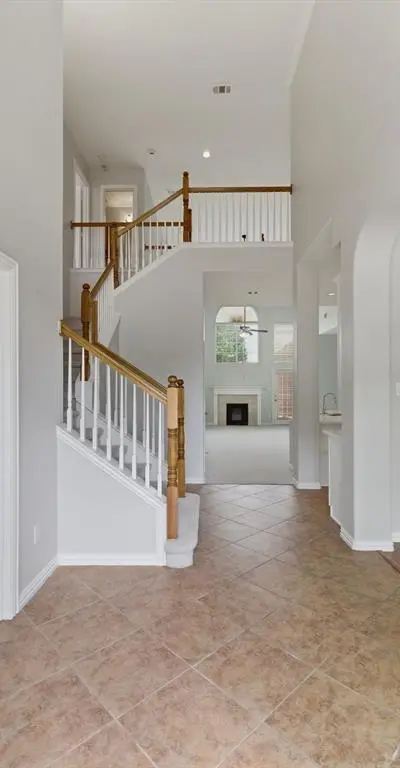 1117 Apache Lake Drive, Carrollton TX 75010 - Photo 2