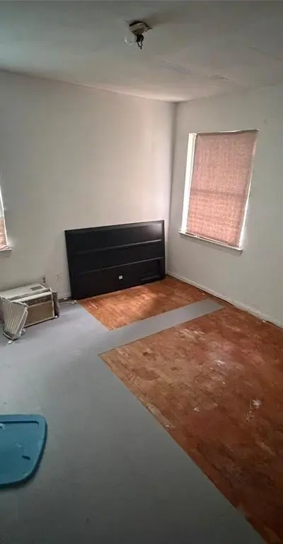 1402 Houghton Road, Dallas TX 75217 - Photo 3