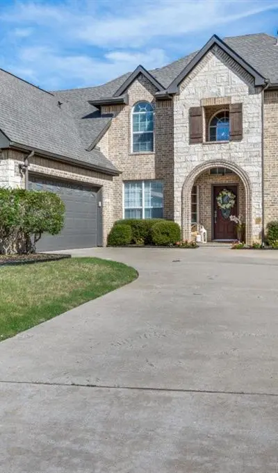 2817 Butterfield Stage Road, Highland Village TX 75077 - Photo 2