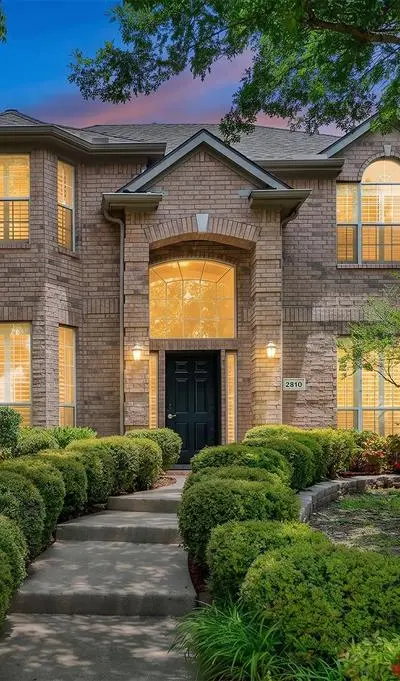 2810 Ashbury Drive, Richardson TX 75082 - Photo 2