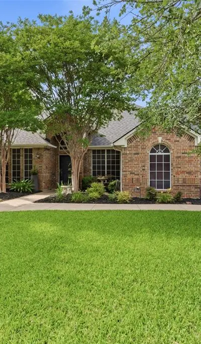 901 Dylan Court, Burleson TX 76028 - Photo 5