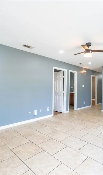 1502 Adelaide Drive, Dallas TX 75216 - Photo 5