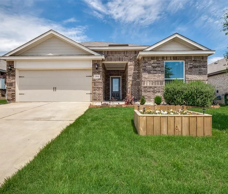 314 Condie Russell Avenue, Venus TX 76084