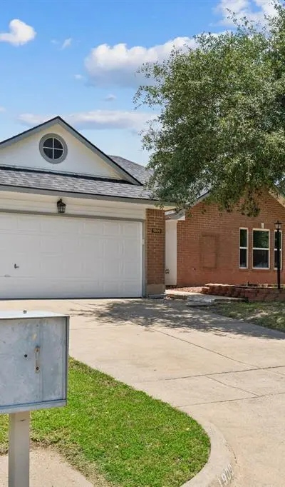 1909 Timberline Lane, Sherman TX 75092 - Photo 2