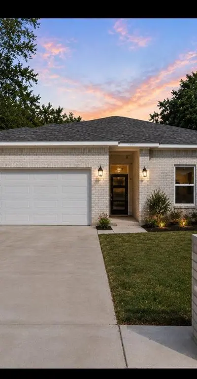 4715 Ramey Avenue, Fort Worth TX 76105