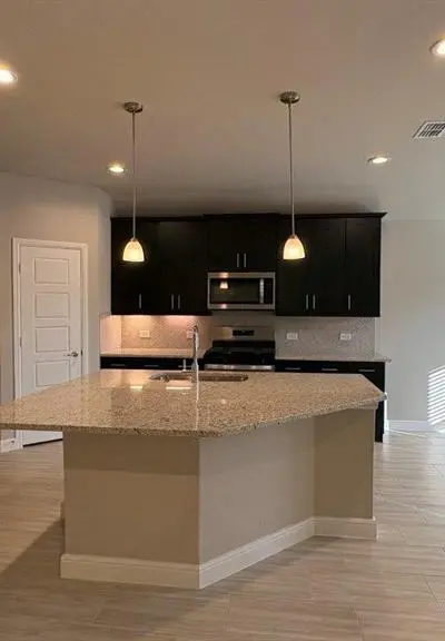 219 SANDSTONE Circle, Granbury TX 76048 - Photo 2